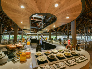 Canonnier Beachcomber Golf Resort & Spa