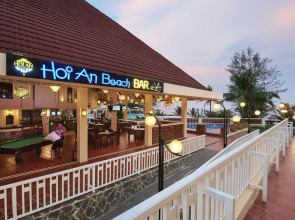 Sandy Beach Non Nuoc Resort