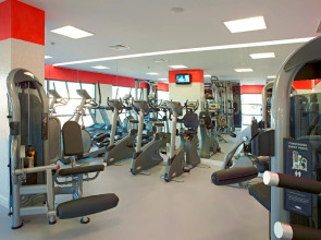 Real Marina Hotel & Spa