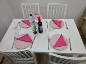 Oriente DNA Studios & Rooms