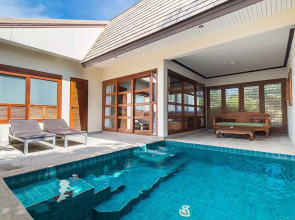 Coco Palm Beach Resort