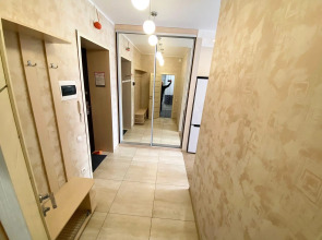 ЖивиТУТ на проспекте Комсомольский 80Е