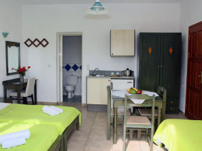 Romantica Hotel Apartments