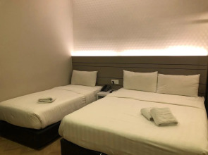 Worldview Grand Hotel