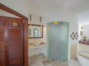 Legacy Hoi An Resort