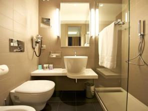 Mercure Roma Centro Colosseo