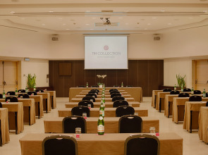 Отель NH Collection Roma Giustiniano