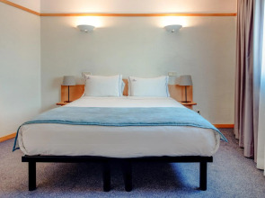 VIP Executive Eden Aparthotel