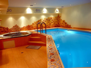 Good Stay Dinaburg Hotel