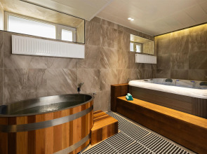 Kempinski Hotel Khan Palace