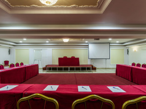 Eona Beach Resort by Greek Pride 