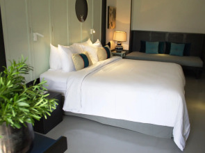 Hotel Ping Silhouette