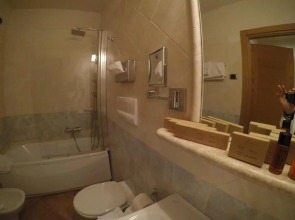 Hotel Villa Gustui Maris