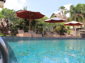 Nyoman Karsa Bungalow