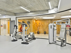 Napa Mermaid Hotel & Suites