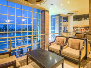 Hawaii Caesar palace Hotel & Aqua Park