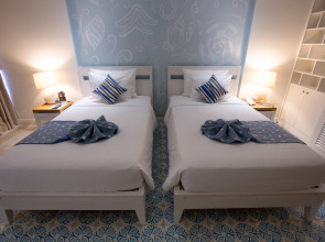 The Cliff Resort & Residences