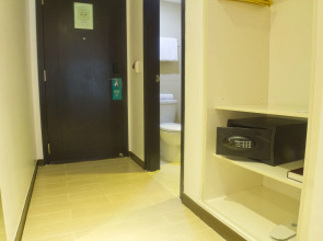 Holiday Inn Express Manila Newport City