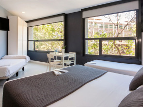 Отель Barna House Hotel