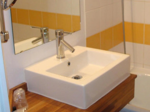 Kyriad Lille Est Villeneuve d'Ascq