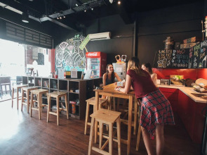 Rucksack Inn @ Lavender Street