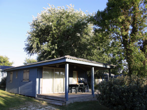 Terres de France - Hameaux des Marines