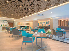 The Beachfront Hotel Phuket