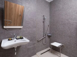 Отель DoubleTree by Hilton Almaty