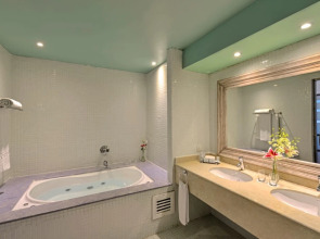 Iberostar Waves Rose Hall Beach - All Inclusive