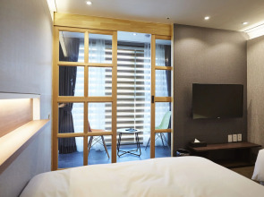 Royal Square Hotel Seoul