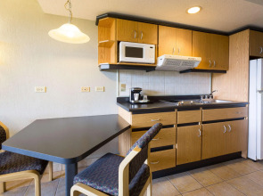 Irazu Hotel & Studios