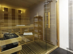 Best Western Premier CHC Airport