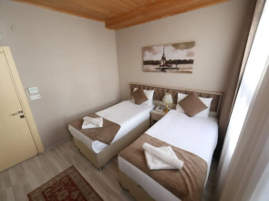 Отель Sultans Royal