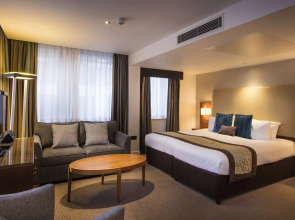 Thistle Trafalgar Square Hotel