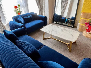 Pearl and Pebbles Hotel