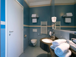 Отель CDH Hotel La Spezia