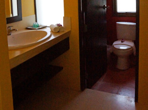 Palm Galleria Resort