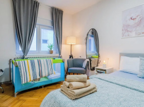 Peaceful Nest In City Center