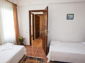 Papermoon Hotel & Apartments