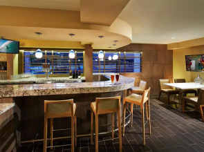 The Anza - A Calabasas Hotel