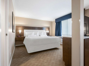 Best Western Plus Columbia River Hotel