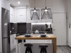 Alpinia Deluxe Apt Must