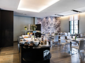 Catalonia Catedral Hotel