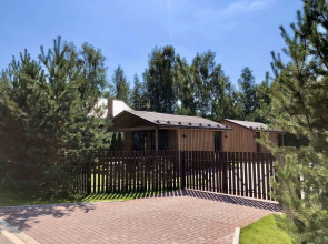 Домики на Луговом