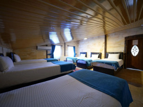 ShoeString Stone House