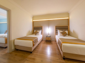 Aydinbey King's Palace & Spa -Ultra All Inclusive