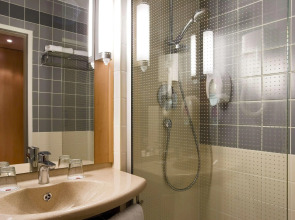 ibis Budapest Heroes Square