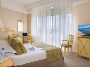 The 1932 Hotel & Spa Cap d'Antibes - MGallery Collection