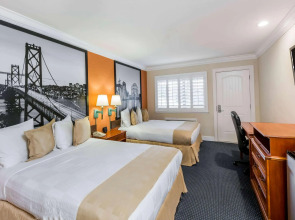 Aura Inn Monterey