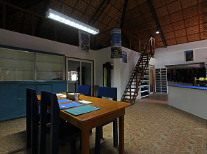 Thalatta Resort